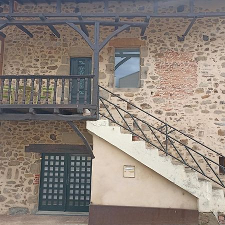 Le Coustalou Hotel Livinhac-le-Haut Buitenkant foto
