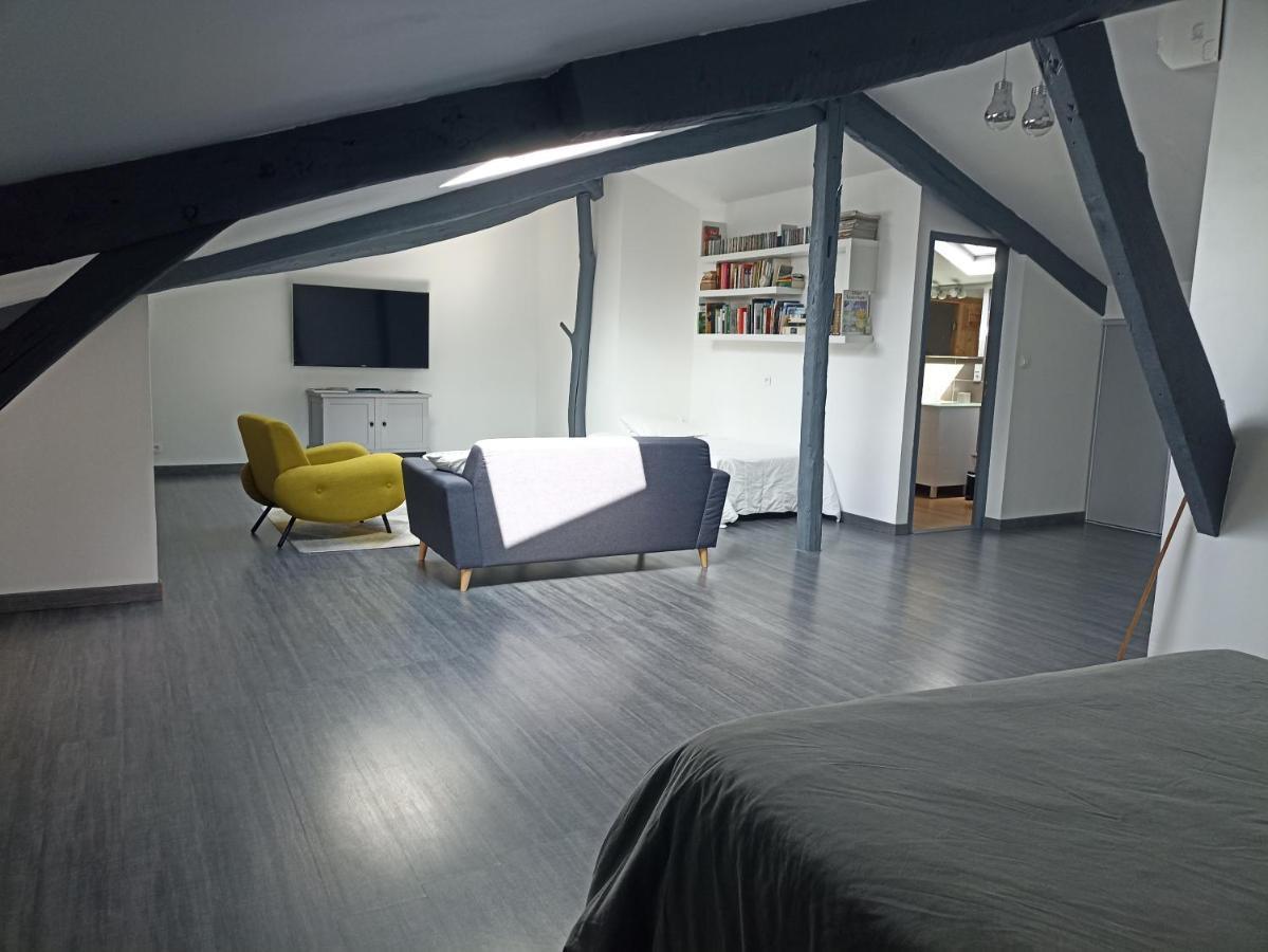 Le Coustalou Hotel Livinhac-le-Haut Buitenkant foto